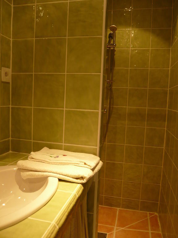 Bed and Breakfast Le Soubiran Berat Habitación foto